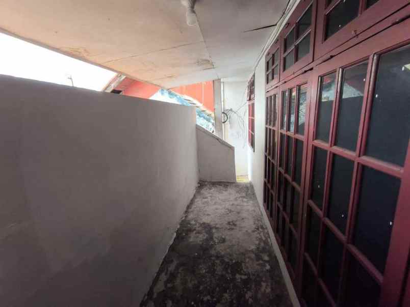 dijual cepat rumah 2 lantai perum damai langgeng
