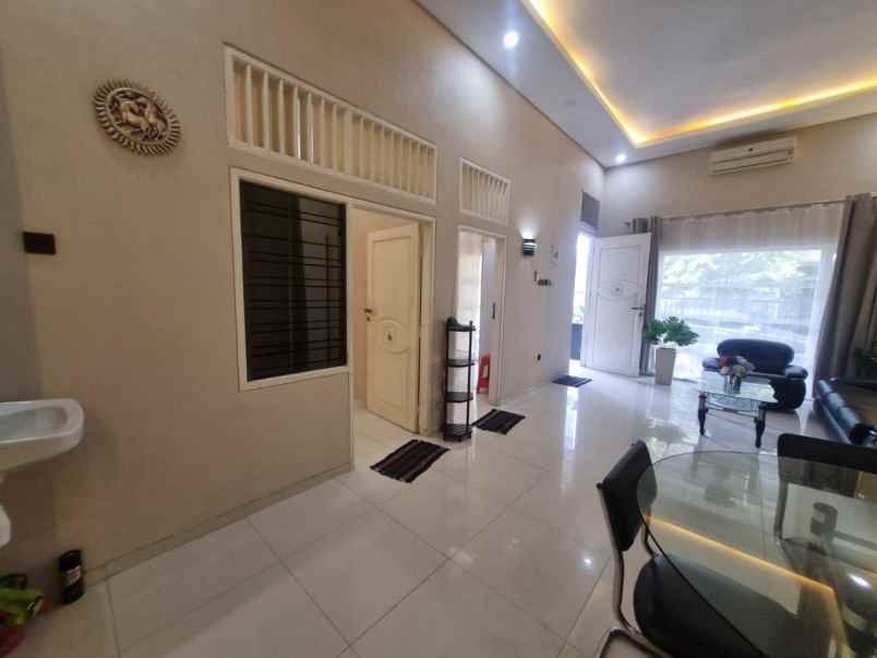 dijual furnish rumah puri asri pakuwon city