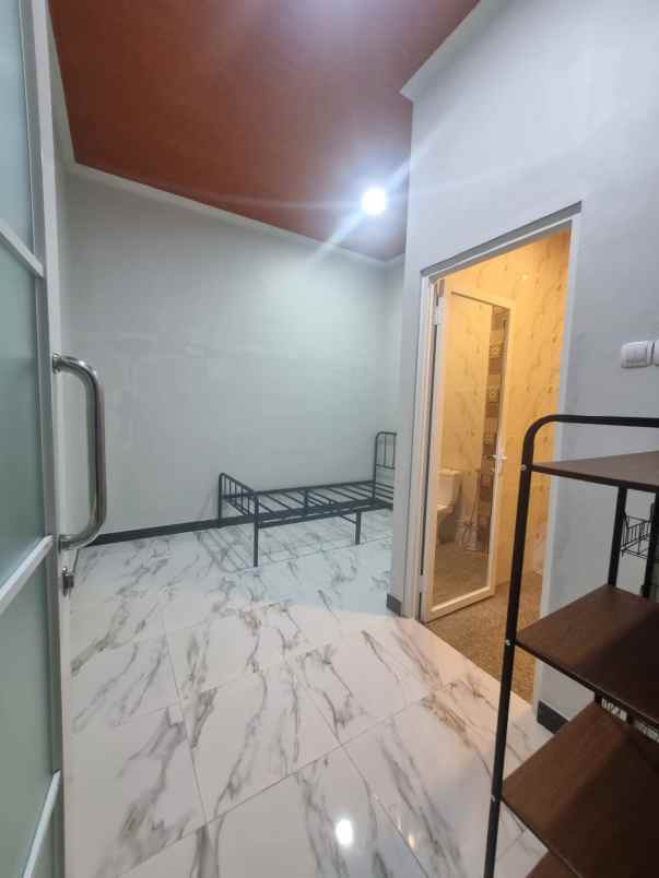 dijual kost kaliurang km 13 5