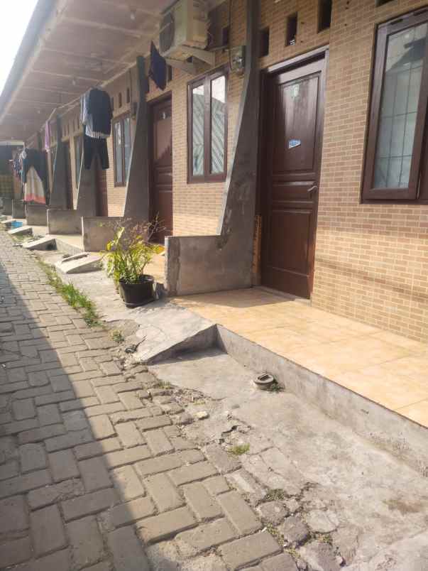 dijual kost lengkong wetan serpong utara