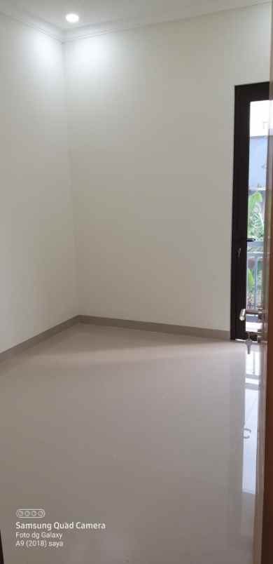 dijual murah rumah minimalis sariwangi siap huni