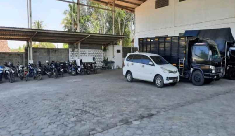 dijual ruko gudang kantor caturharjo kabupaten