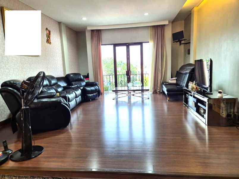 dijual ruko gudang kantor cempaka putih raya