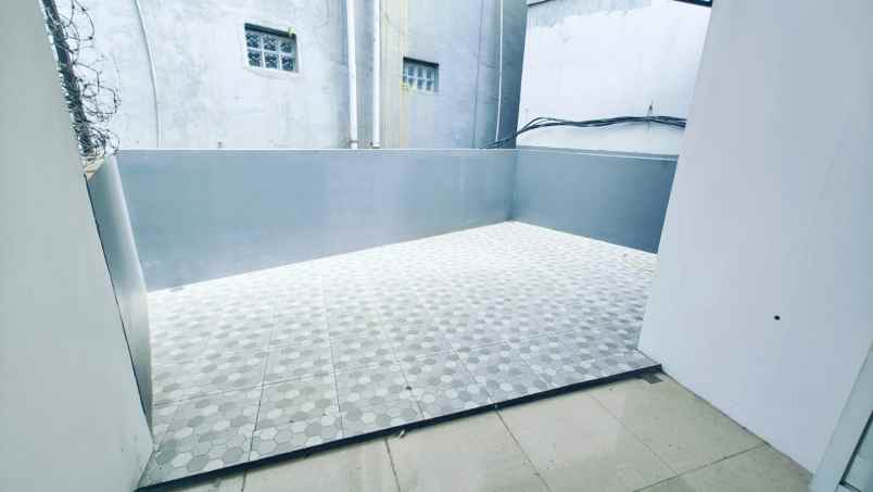 dijual ruko gudang kantor holis regency