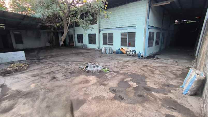 dijual ruko gudang kantor jalan ngelom megare