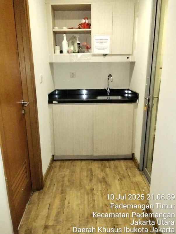 dijual ruko gudang kantor jalan trembesi kemayoran