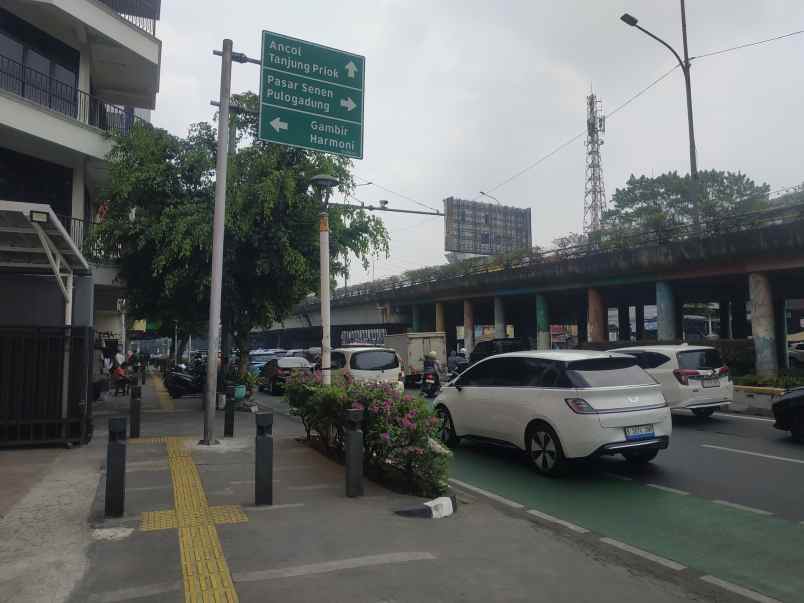dijual ruko gudang kantor jl kwitang raya