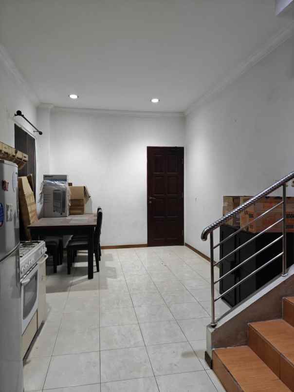 dijual ruko gudang kantor pondok jagung