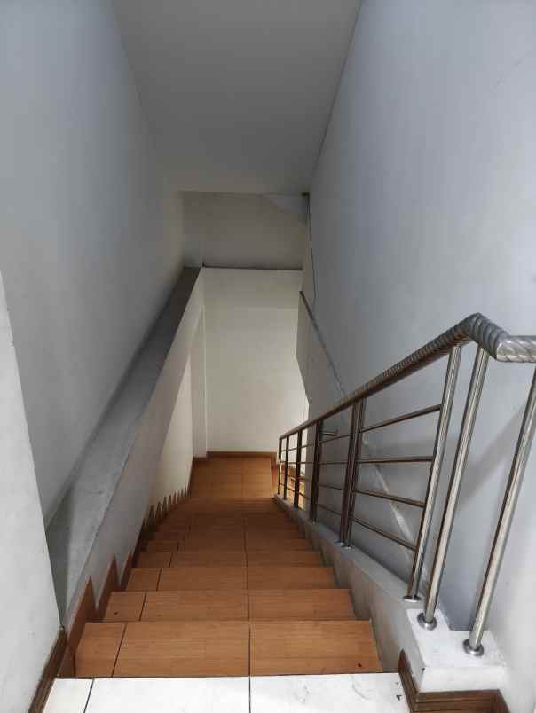 dijual ruko gudang kantor pondok jagung