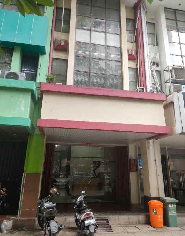 dijual ruko lokasi pecenongan gambir jakarta pusat