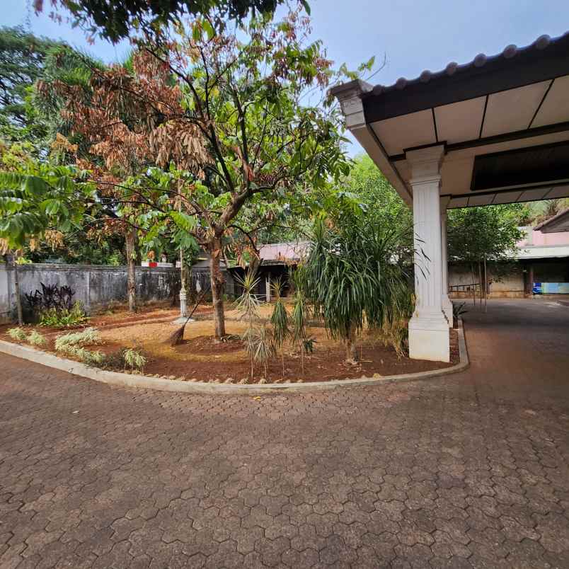 dijual rumah 1 lantai wilayah ragunan lokasi strategis