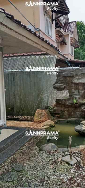 dijual rumah 2 lantai di telaga kahuripan bogor