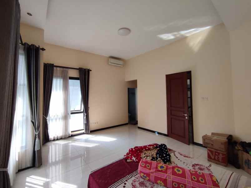 dijual rumah araya belimbing malang