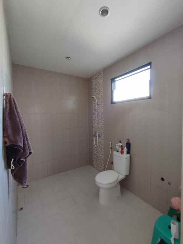 dijual rumah araya belimbing malang
