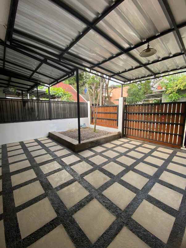 dijual rumah asri di clsuter puri cipageran cimahi