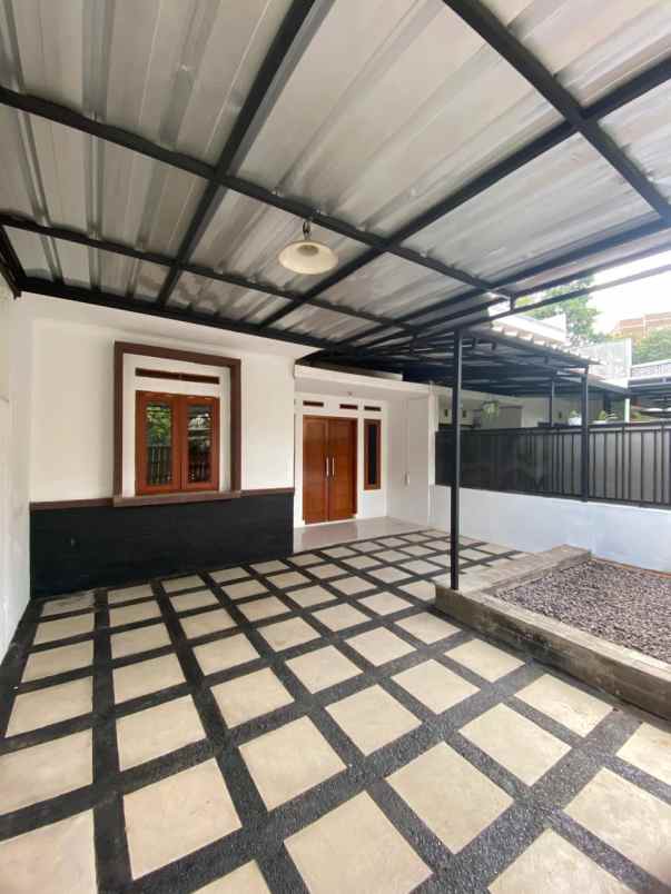 dijual rumah asri di clsuter puri cipageran cimahi