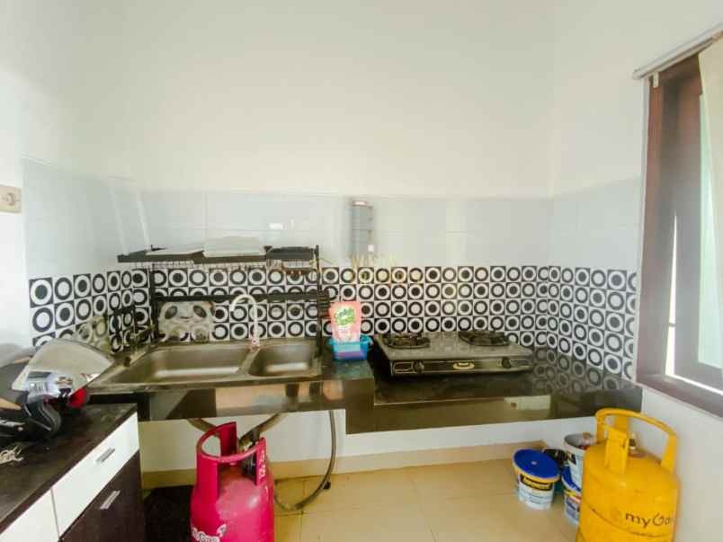 dijual rumah babarsari