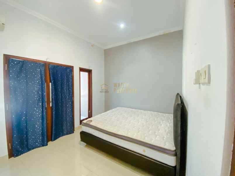 dijual rumah babarsari