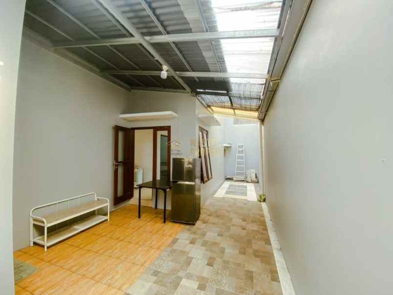 dijual rumah babarsari