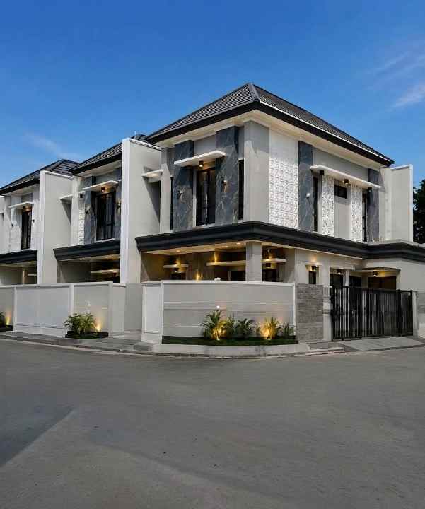 dijual rumah babatan pantai