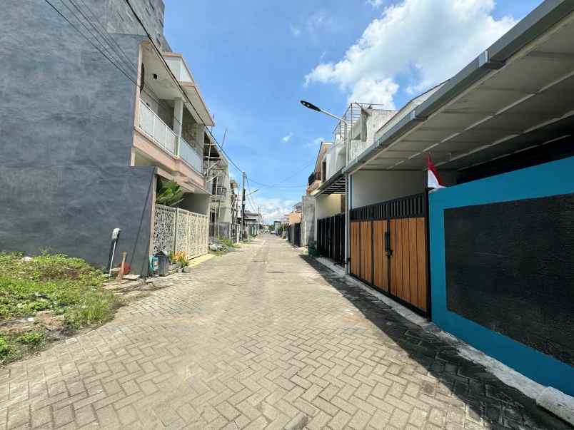 dijual rumah baru minimalis siap huni lokasi malang