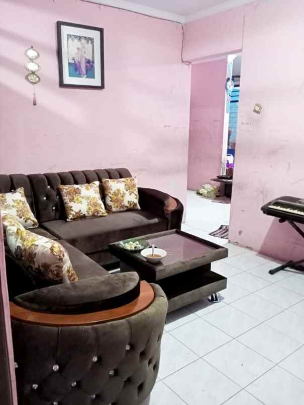 dijual rumah beji beji depok