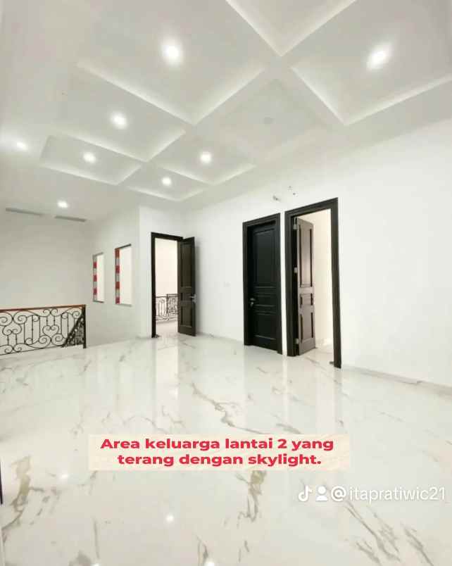 dijual rumah bintao sektor 9 tangerang