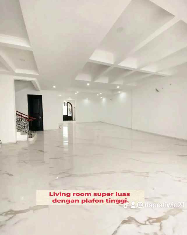 dijual rumah bintao sektor 9 tangerang