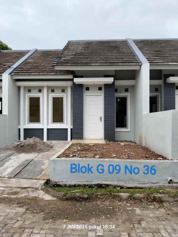 dijual rumah boulevard teluk naga