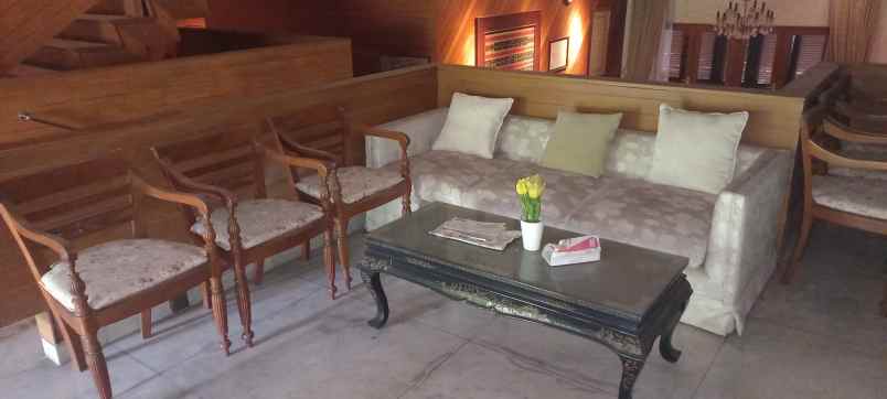 dijual rumah bukit golf pondok indah