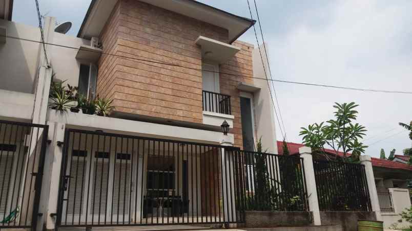 dijual rumah bukit permai cibubur