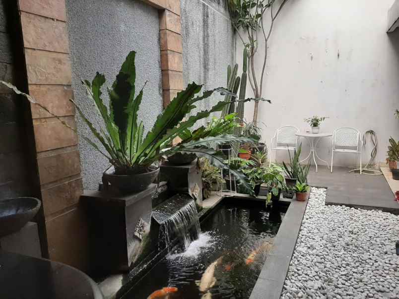 dijual rumah bukit permai cibubur