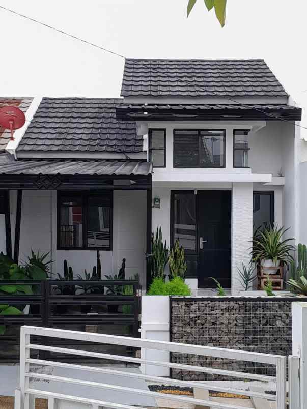 dijual rumah bukit rancamaya residence