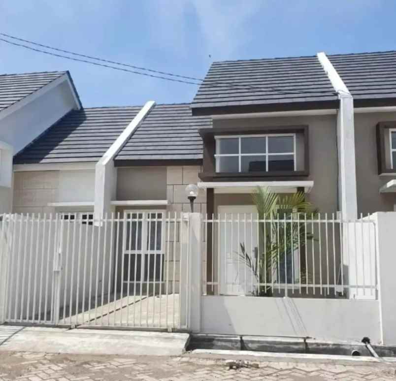 dijual rumah cemandi sedati