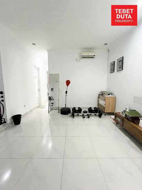dijual rumah cempaka putih