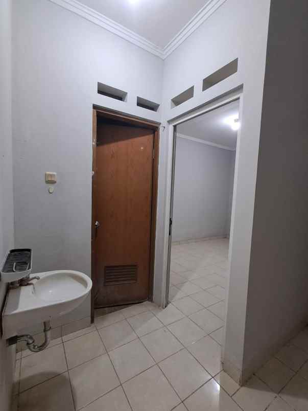dijual rumah cibubur country cikeas