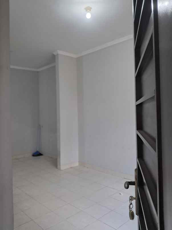 dijual rumah cibubur country cikeas