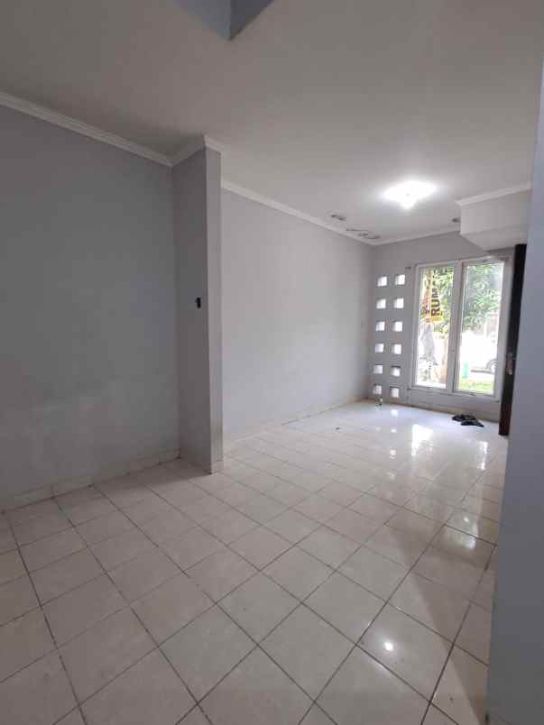 dijual rumah cibubur country cikeas