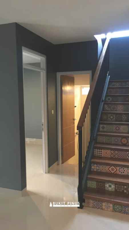 dijual rumah cigadung dago bandung