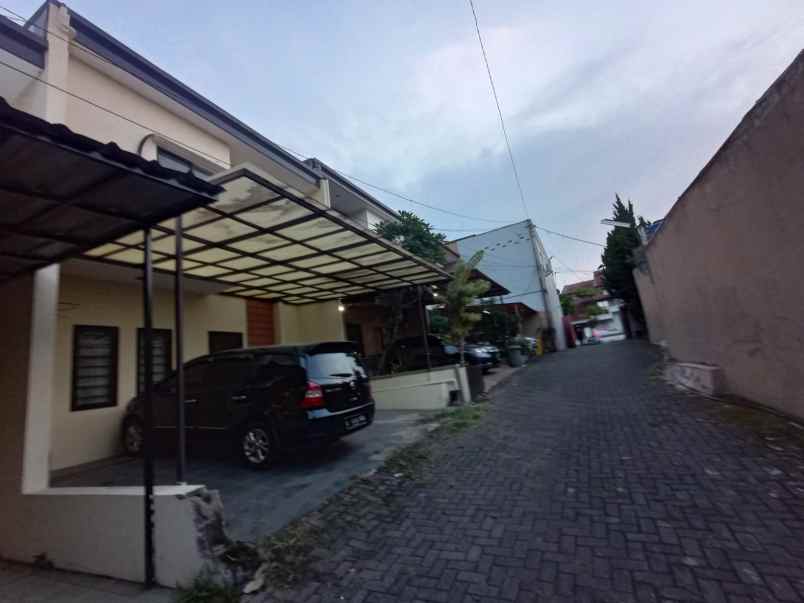 dijual rumah cipedes