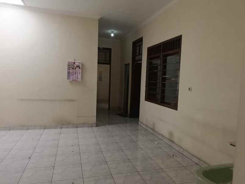 dijual rumah cipinang