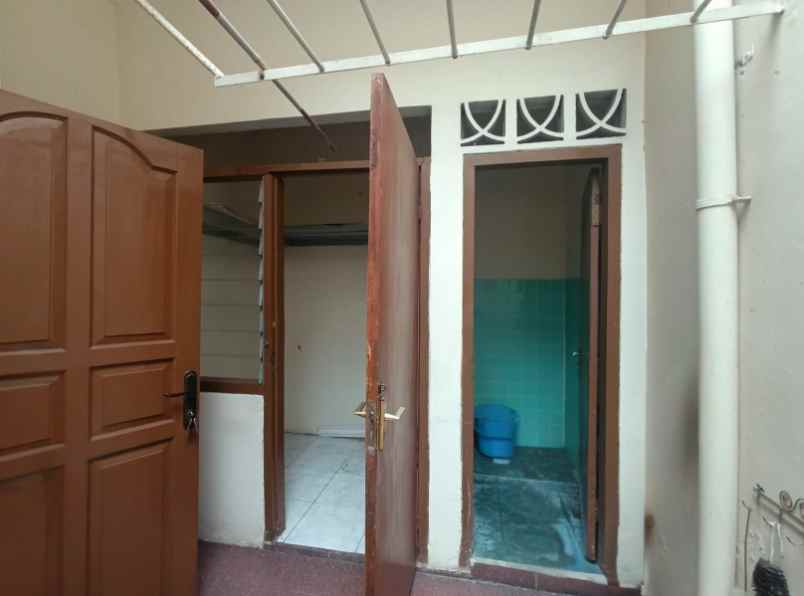 dijual rumah cipinang