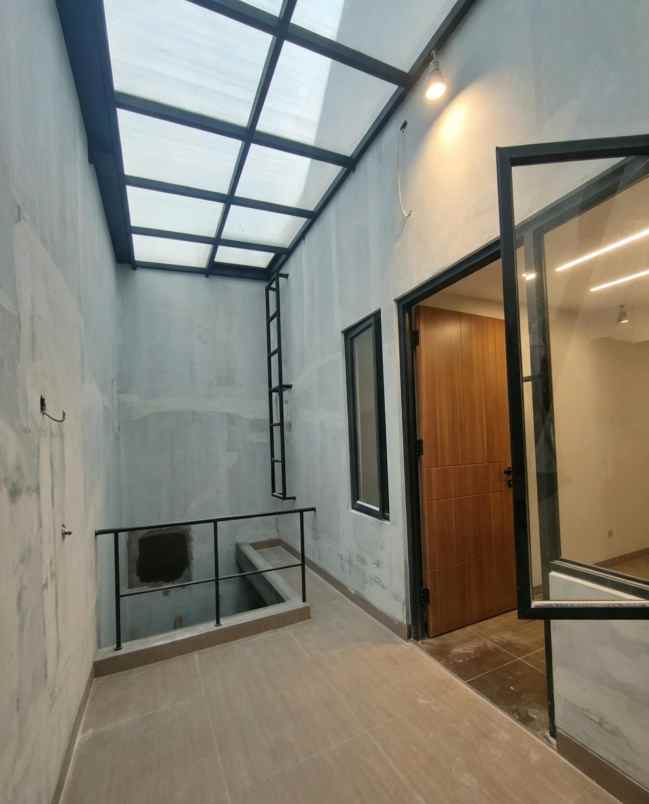 dijual rumah cipinang kebembem jaktim