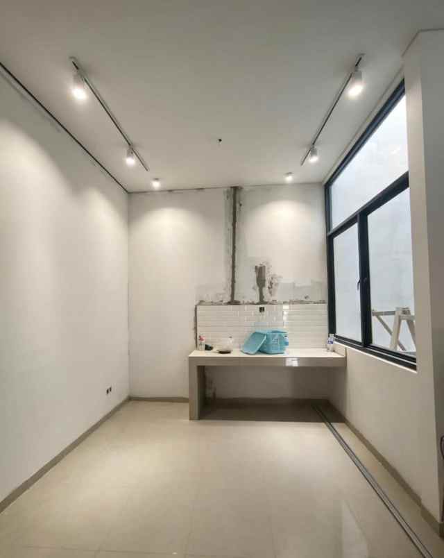 dijual rumah cipinang kebembem jaktim
