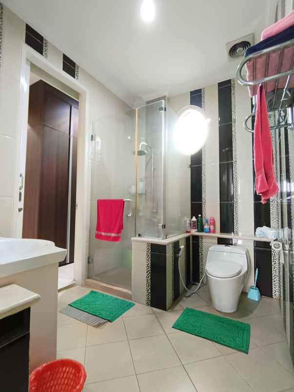 dijual rumah cipinang muara