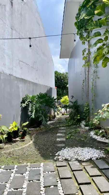 dijual rumah ciputat serua
