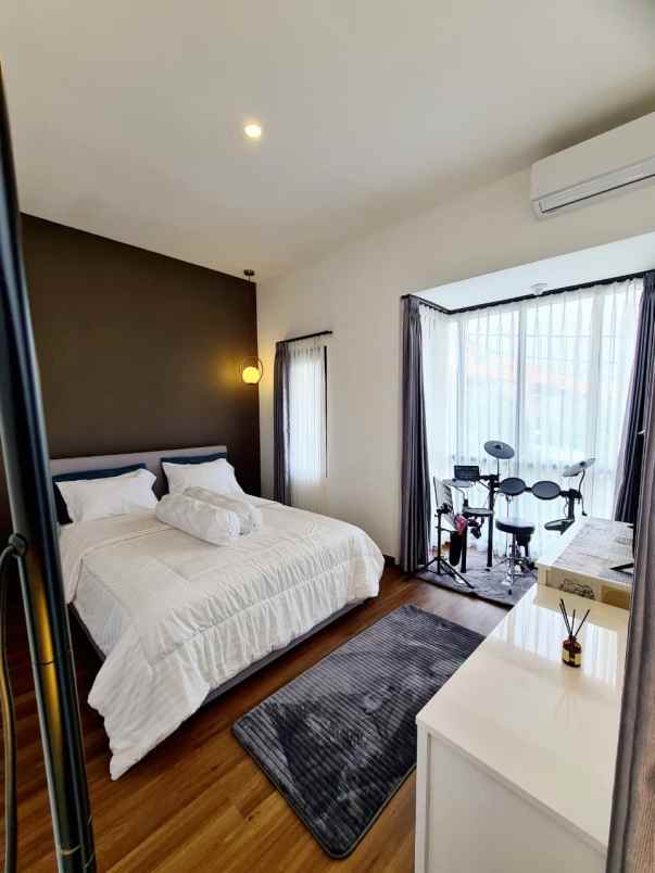 dijual rumah ciracas jakarta timur