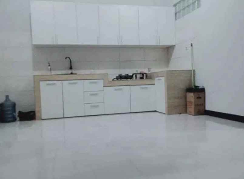 dijual rumah citraland cluster