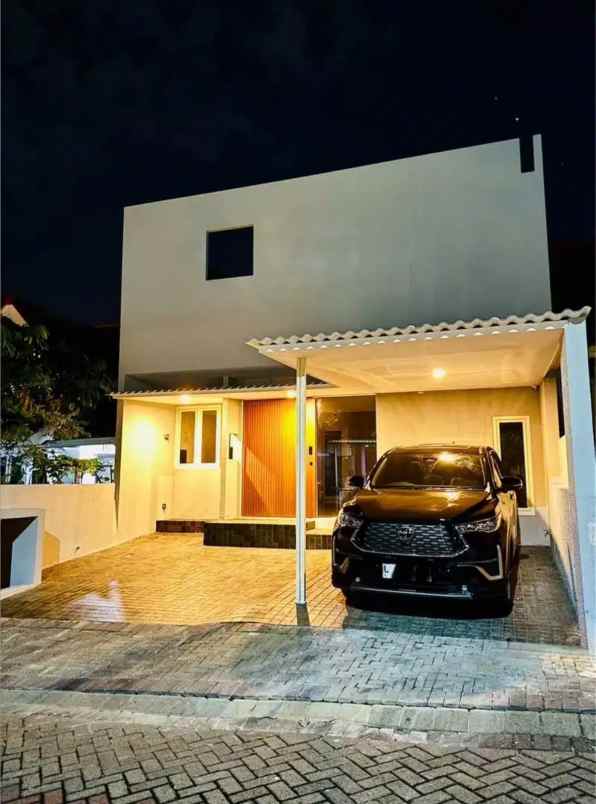 dijual rumah citraland international