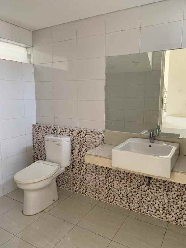 dijual rumah citraland rafflesh garden